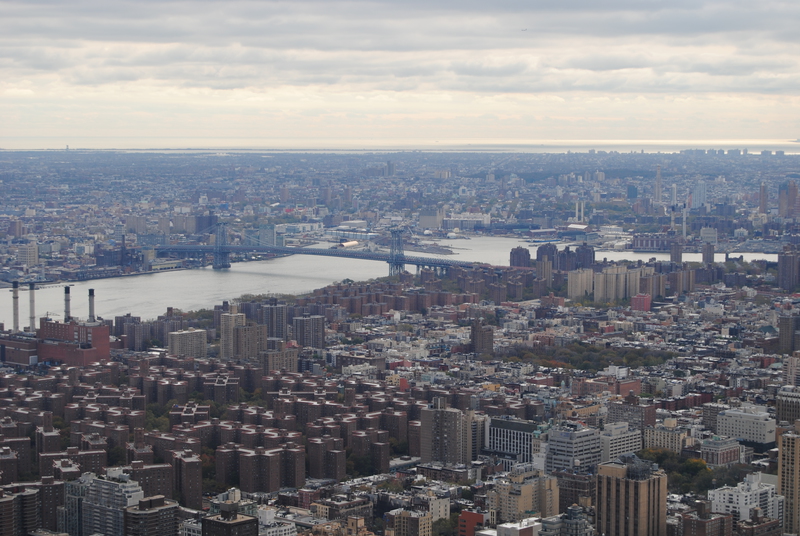 Empire State Building — Sydöst.