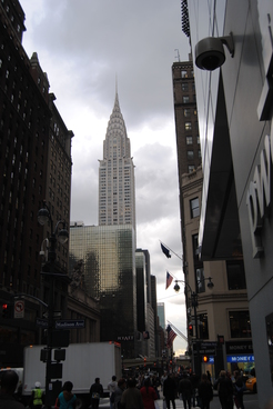 Chrysler Building tittar fram.