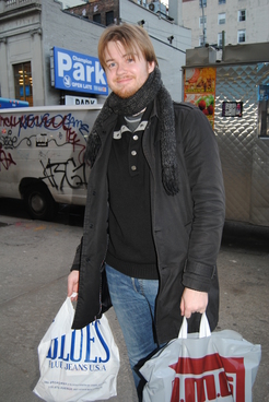 Shopping-Daniel.